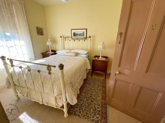 Bed and Breakfast Victoria House Портленд Экстерьер фото